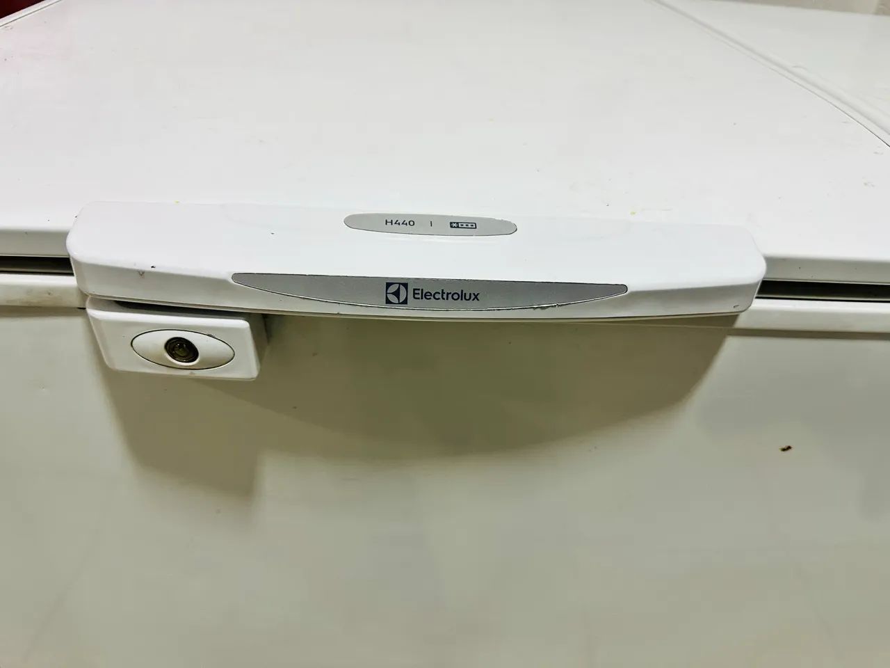 Freezer Horizontal 2 portas Eletrolux 440L - Foto 3