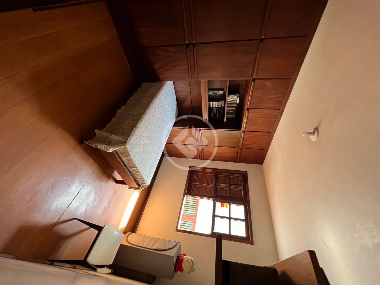 Casa localizada na Lagoa da Conceição codigo: 98018