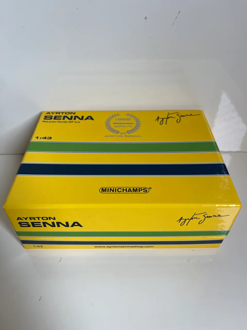 Ayrton Senna F1 Minichamps 1:18 McLaren MP4/5B 1990 World Champion