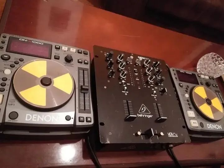 Cdj, Mixer.