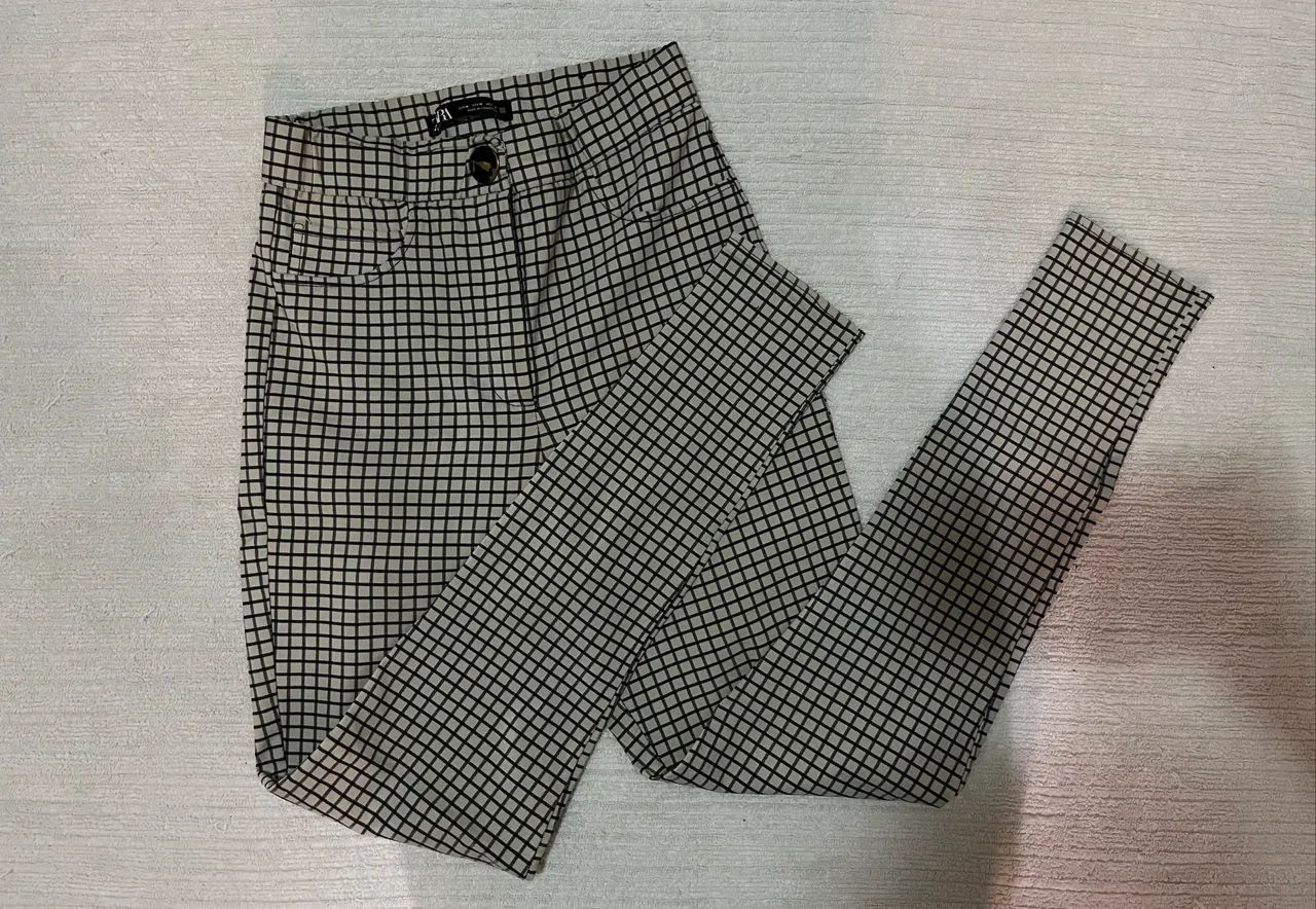 Calça Zara xadrez 