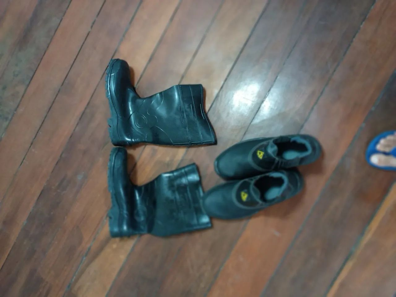 EPI. Bota de segurança com biqueira de aço. - Foto 3