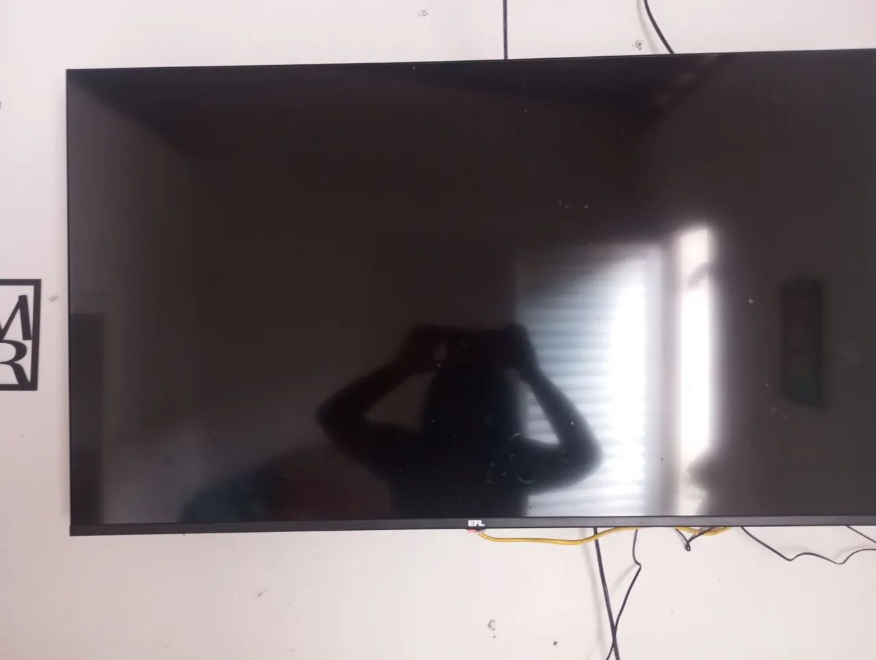Vendo tv 42 6 meses de uso  - Foto 2