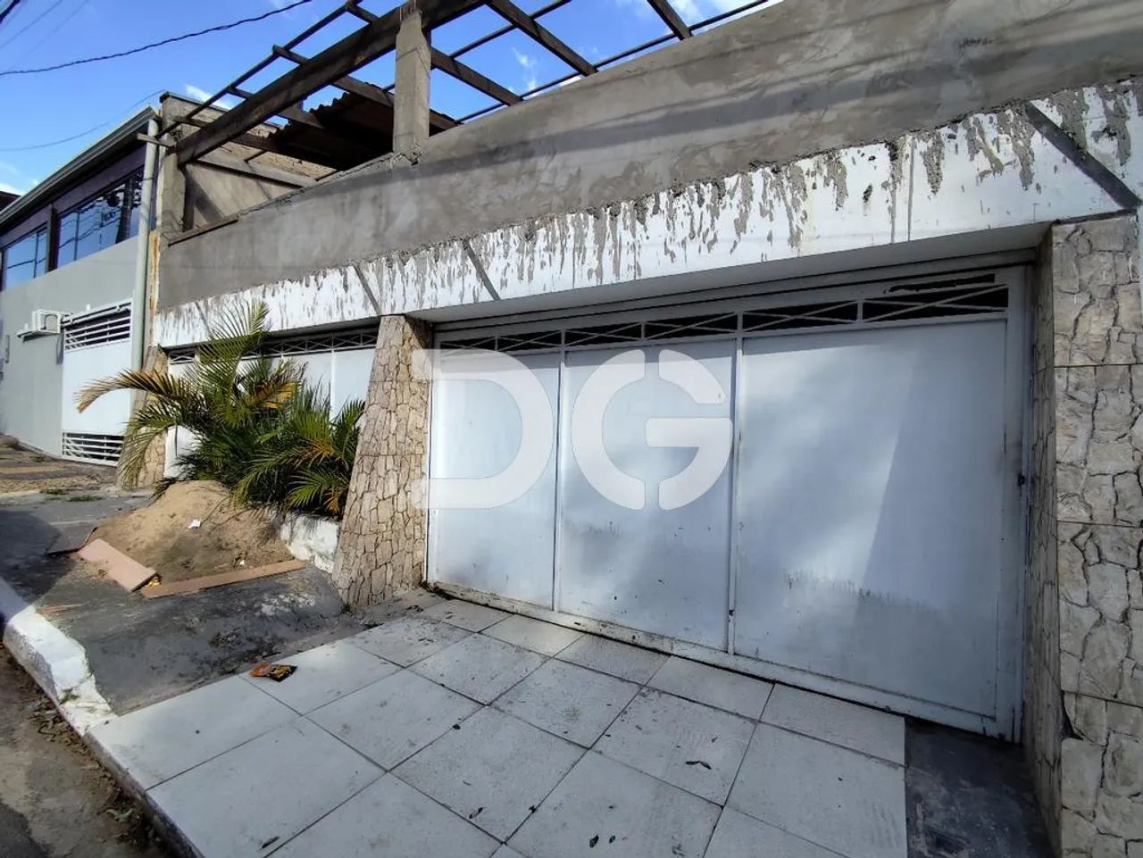 Casa à venda em Campinas, Vila Orozimbo Maia, com 4 quartos, com 165 m² - Foto 3