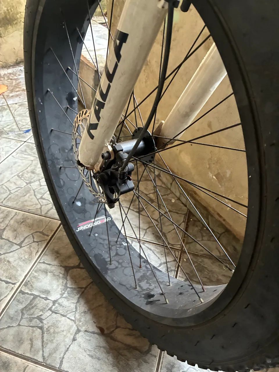 Bicicleta esportiva  - Foto 4