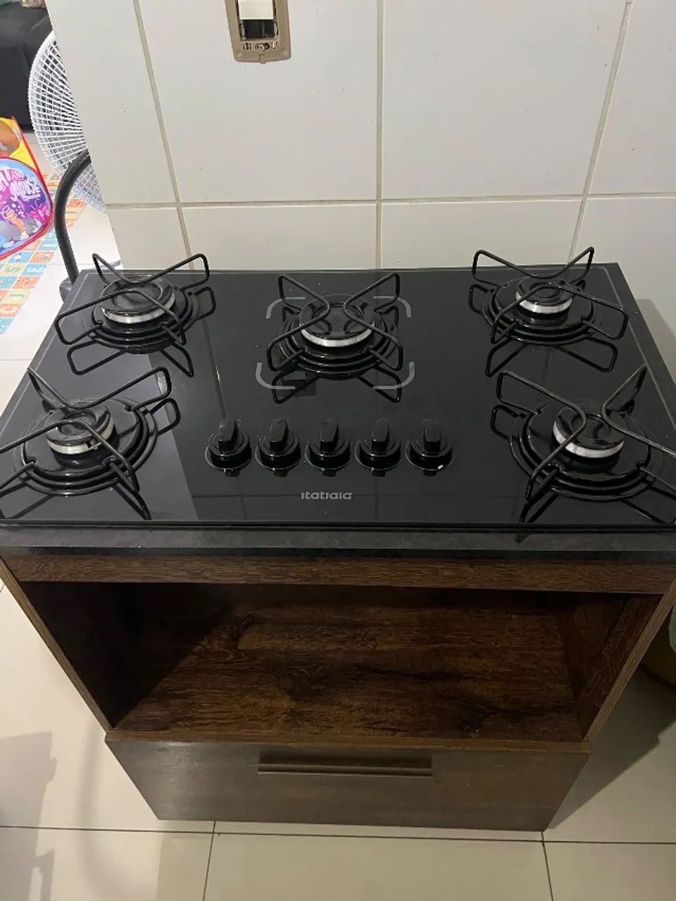 Armário com cooktop 