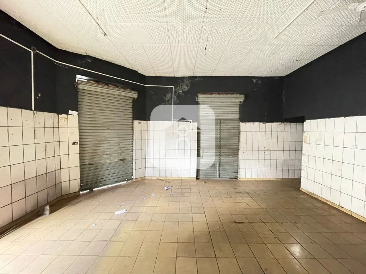 Cômodo comercial com 50m² para locação no bairro Osvaldo Rezende - Foto 2