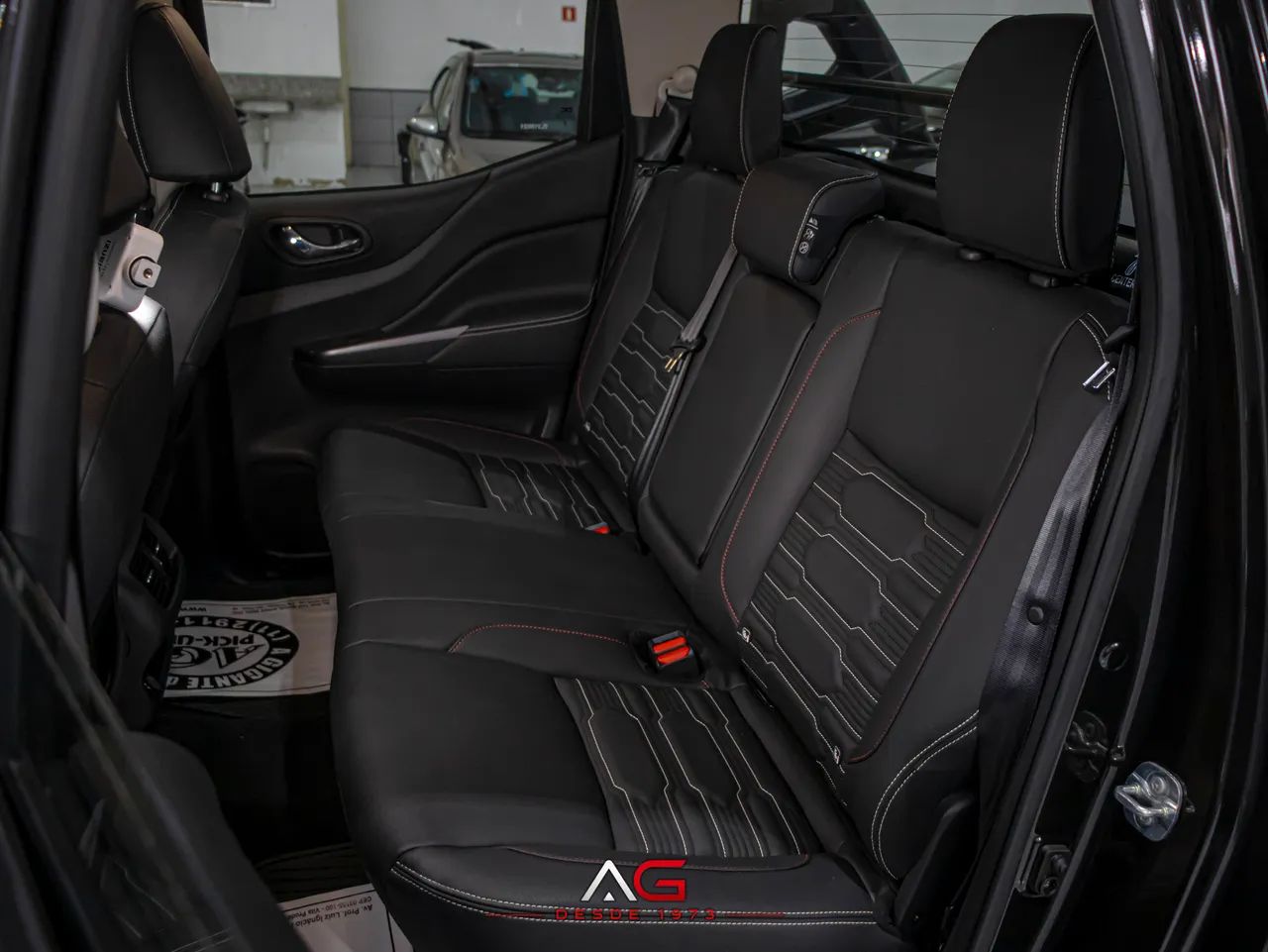 Nissan Frontier PRO4X CD 4x4 2.3 Bi-TB Die. Aut, foto 12 de 20