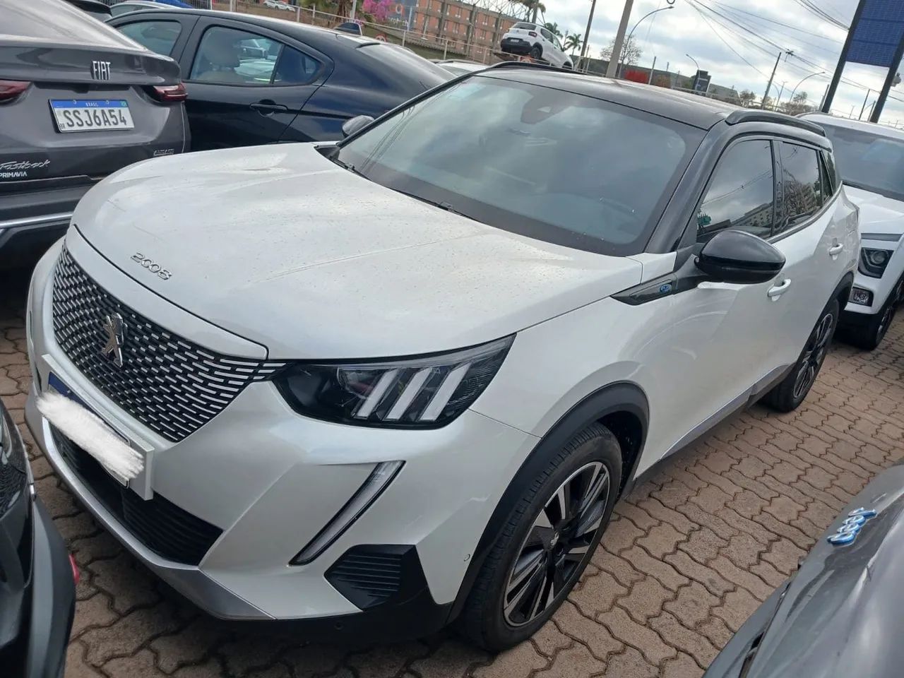Peugeot E-2008 e-2008 GT 5p Aut. ( Elétrico) 2023