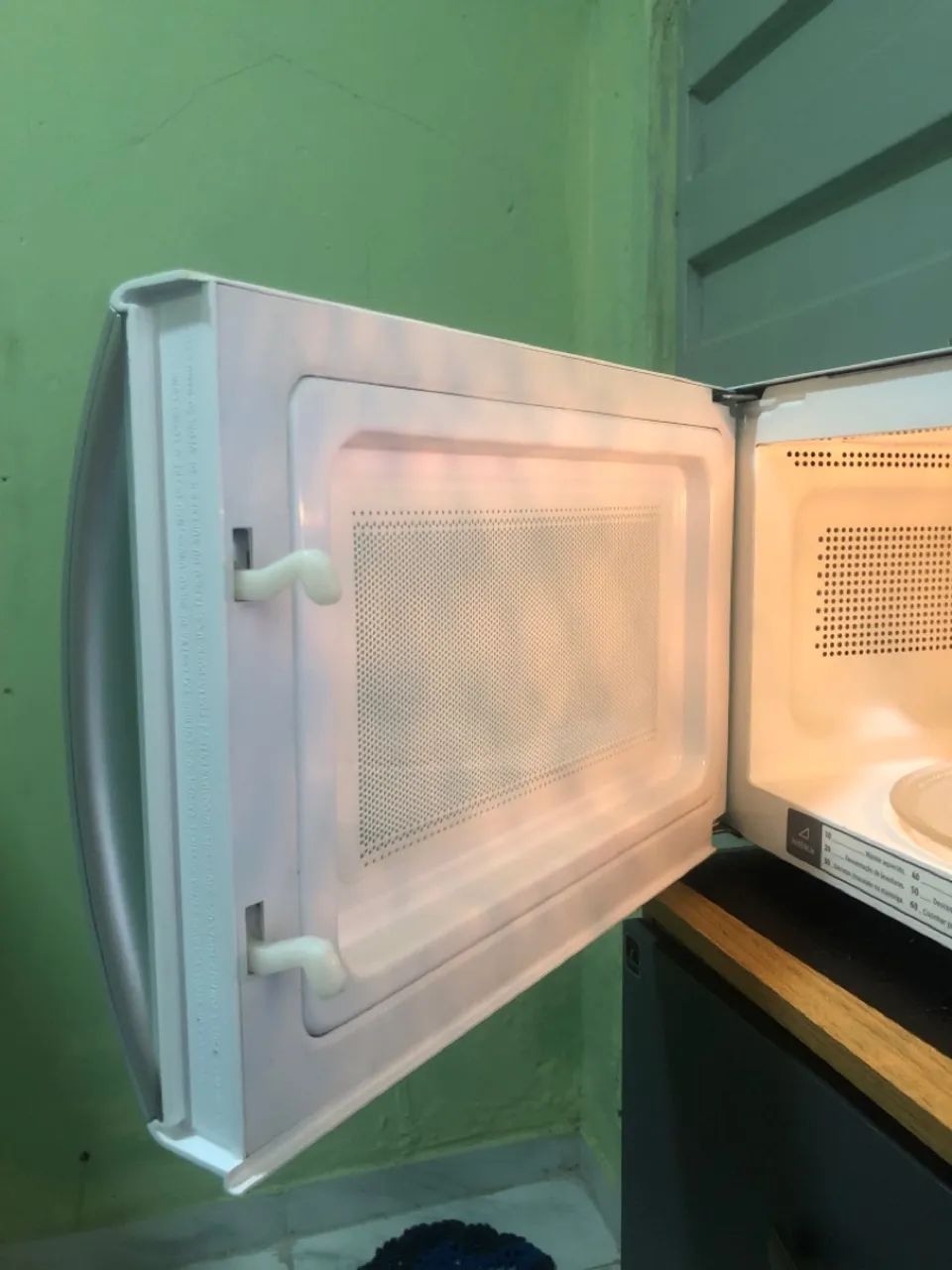 MICRO-ONDAS ELECTROLUX 20L ? - Foto 5
