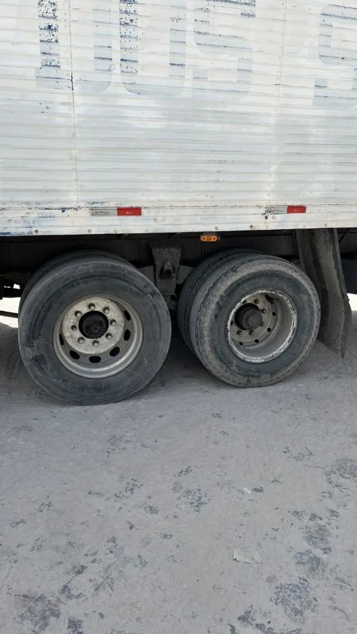 Caminhão  - Foto 2