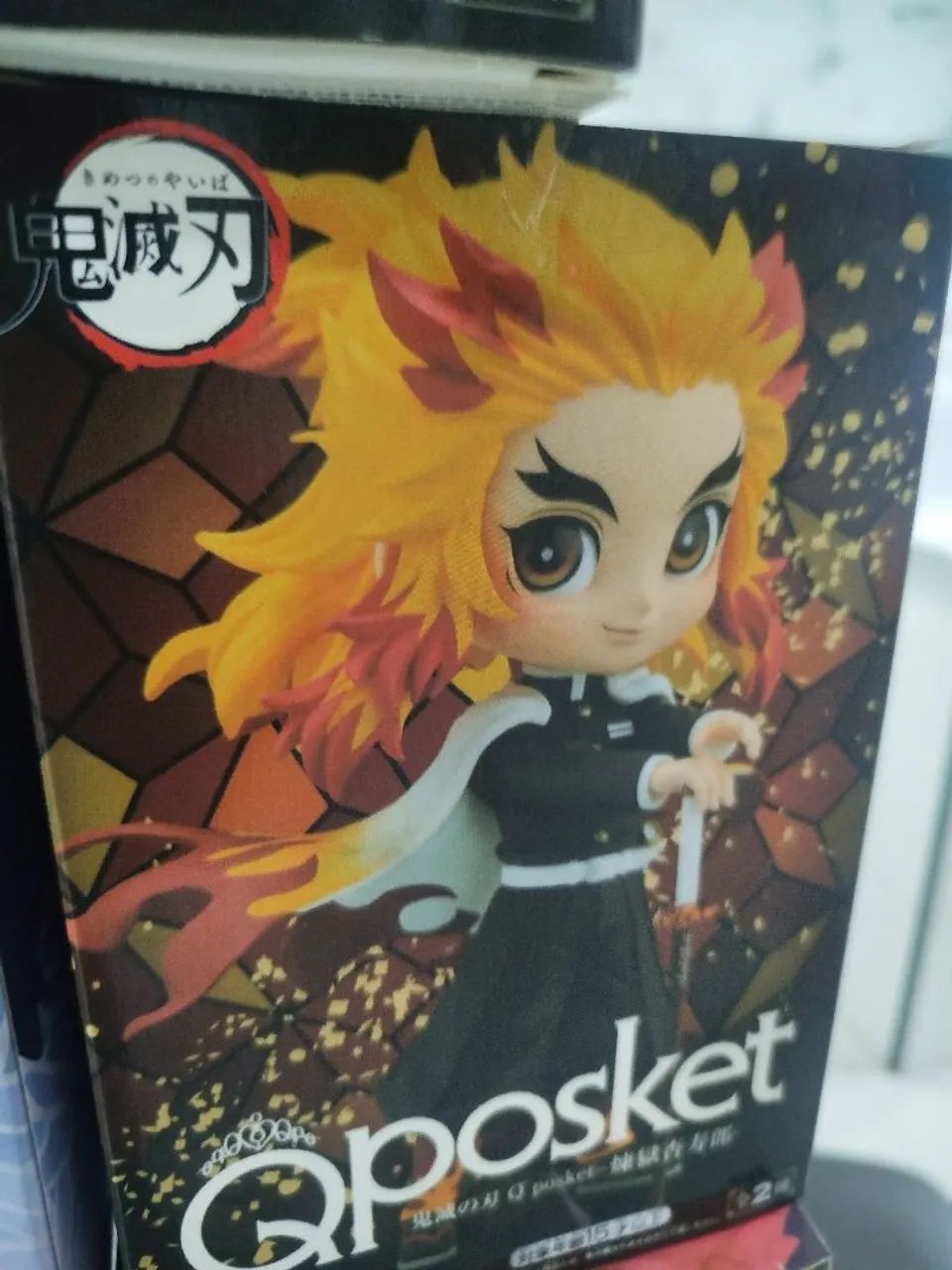 Figura de ação Demon Slayer kyojuro. - Foto 3