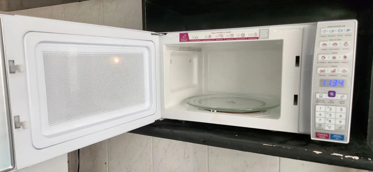 Microondas Electrolux 34 litros - Foto 2