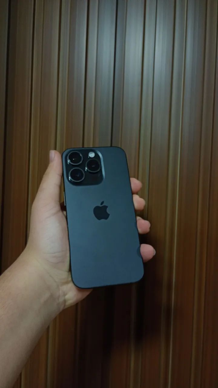 iPhone 15 Pro 512 gb - Foto 2
