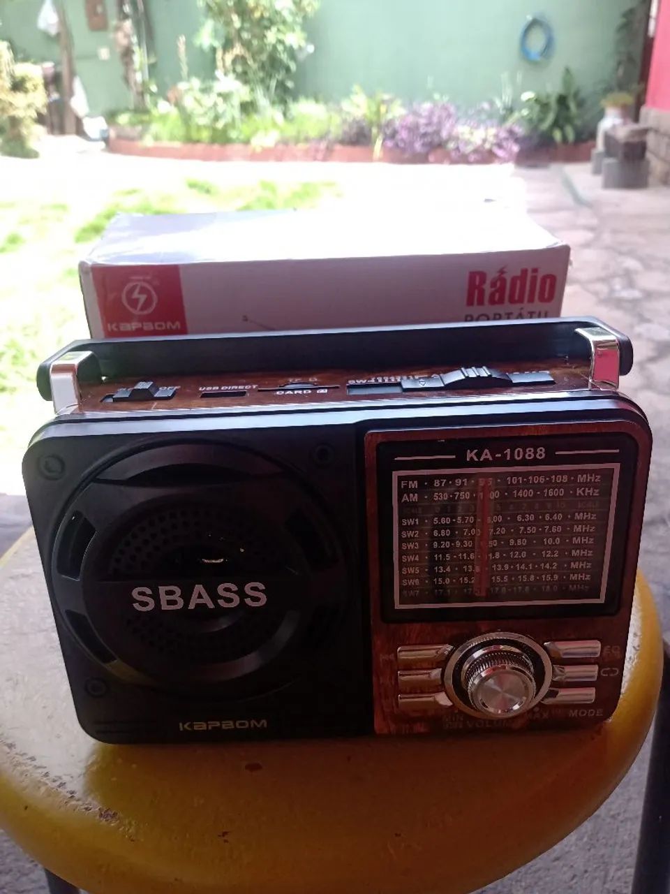 Rádio portátil retro bluetooth  - Foto 4