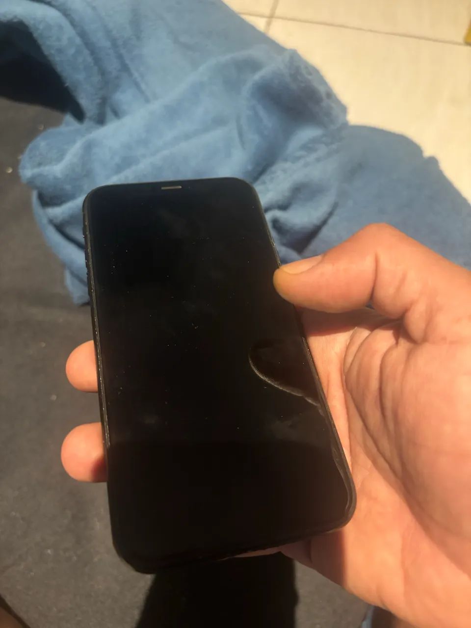 Vendo iPhone XR  - Foto 3