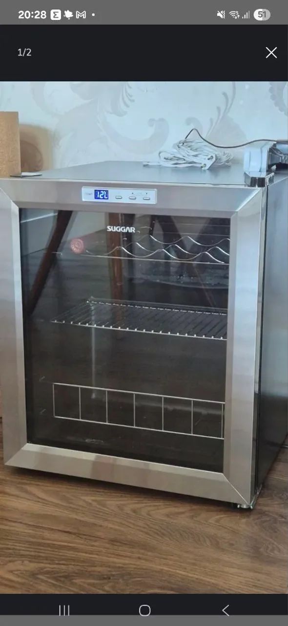 Adega Climatizada Suggar 12 Garrafas 110V - Compacta e Moderna