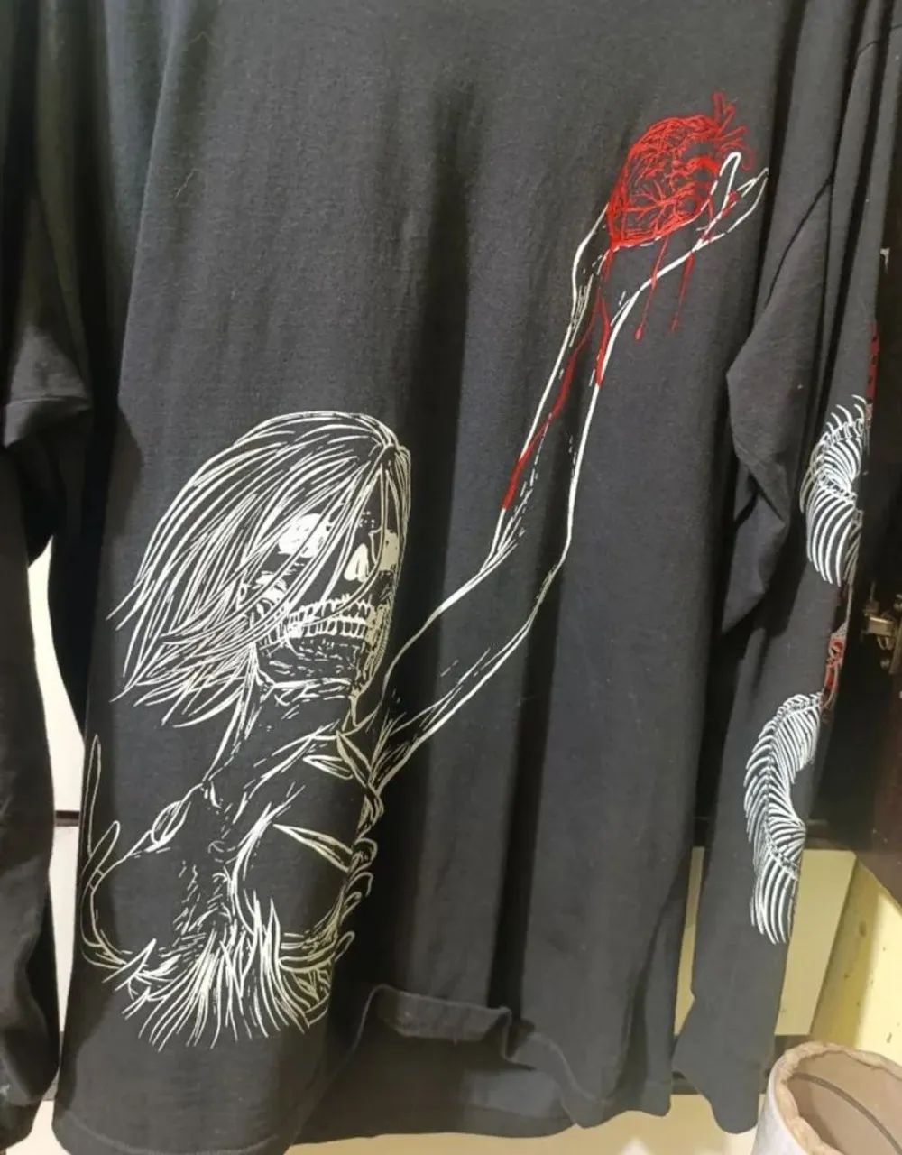 Blusa eren attack on titan ikaricorp - Foto 2