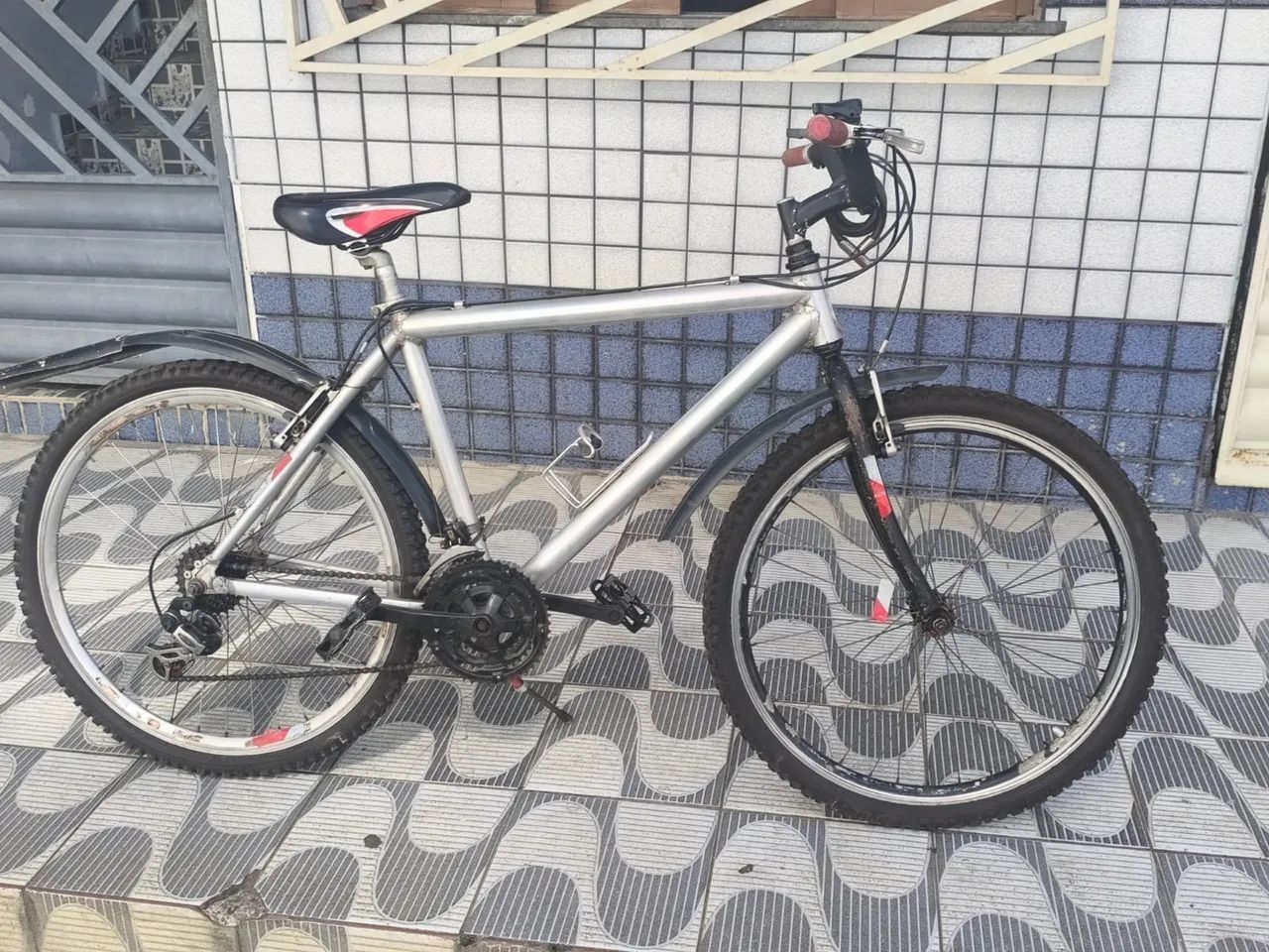 Bicicleta Aro 21 Alumínio  - Foto 5