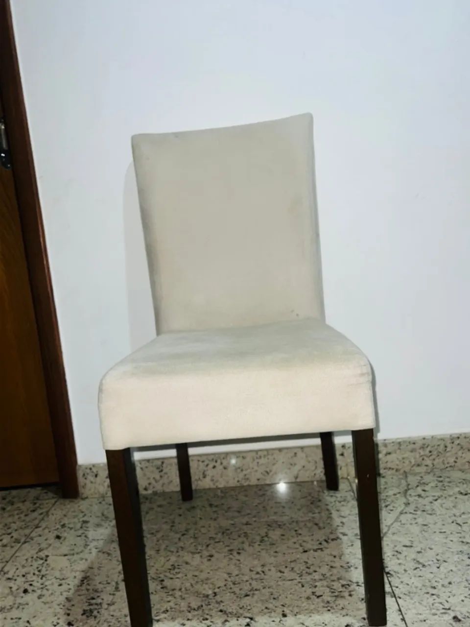 MESA DE JANTAR QUADRADA COM 8 CADEIRAS - Foto 2