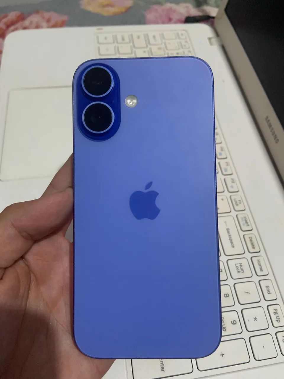 iPhone 16 128gb