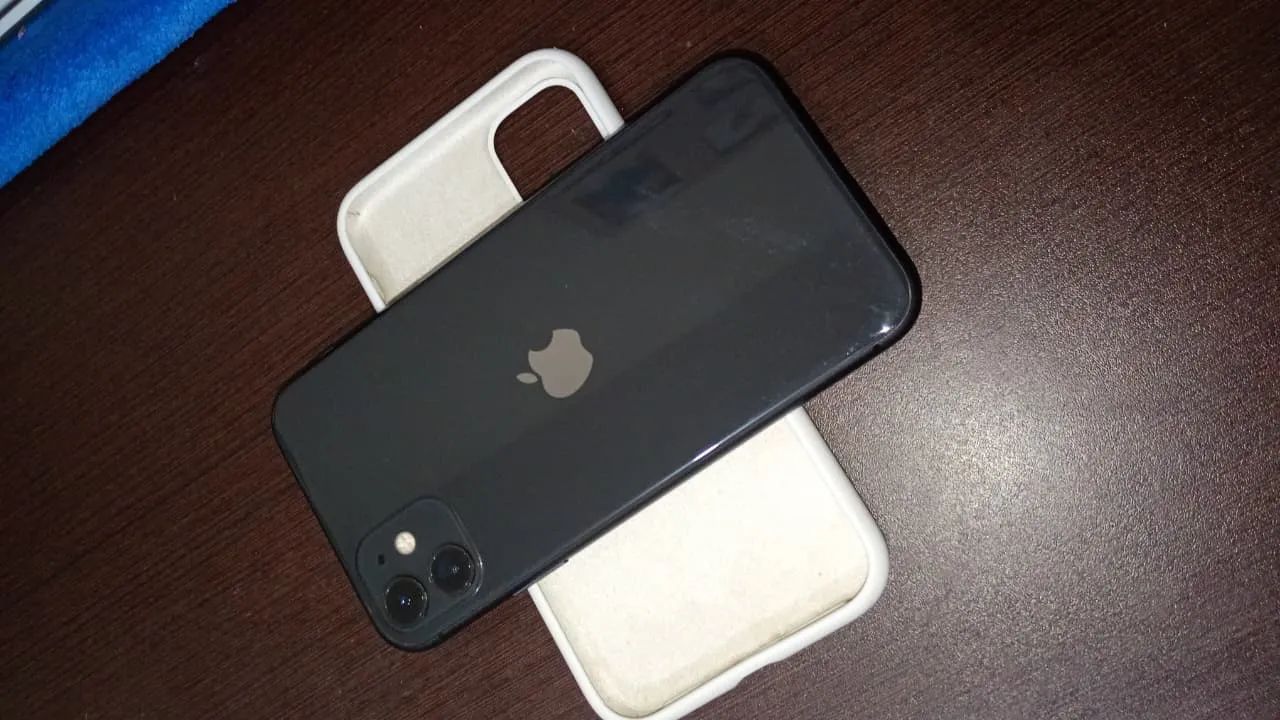 IPhone 11 128gb - Foto 2