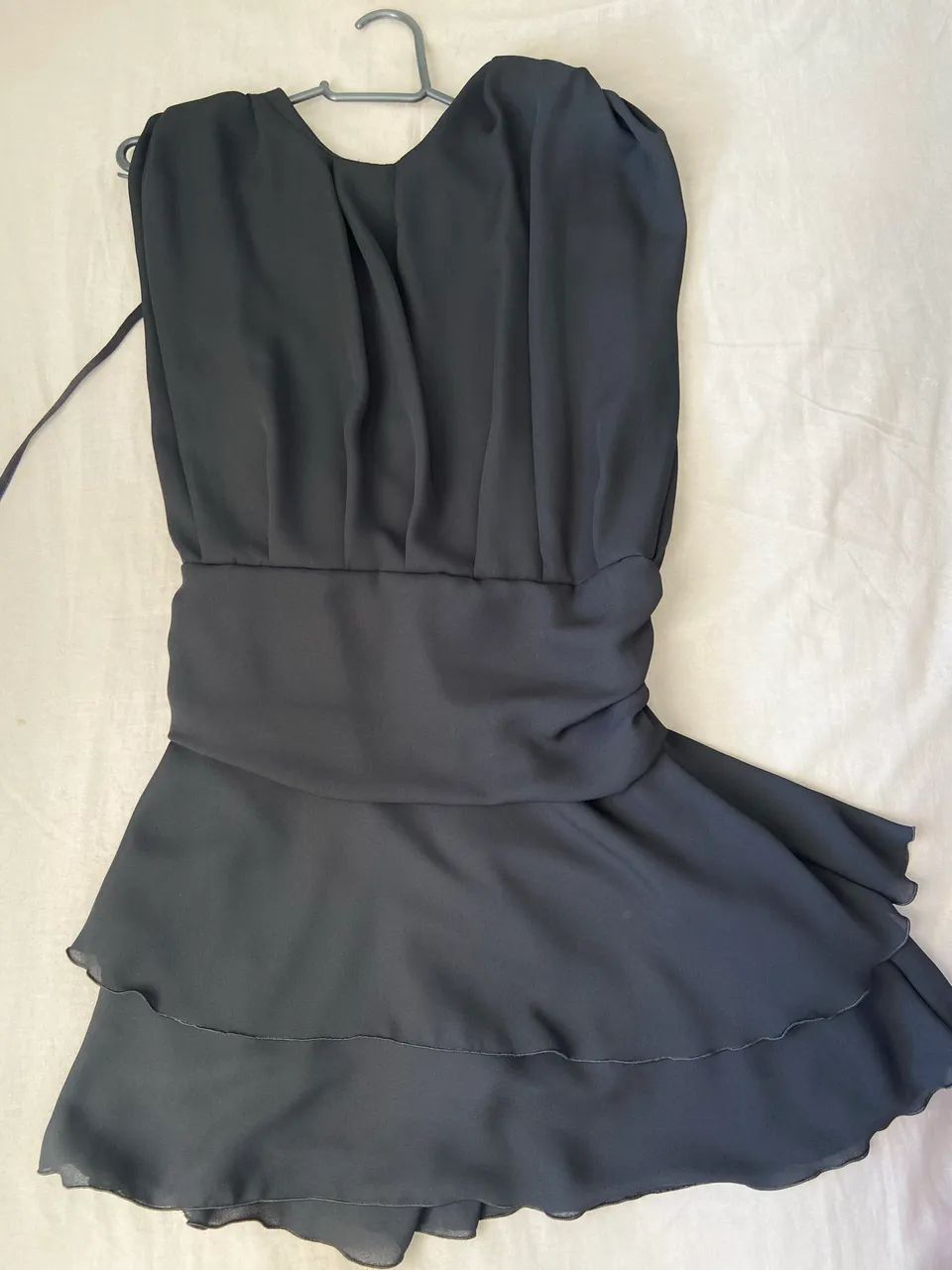VESTIDO PRETO ACINTURADO - Foto 2