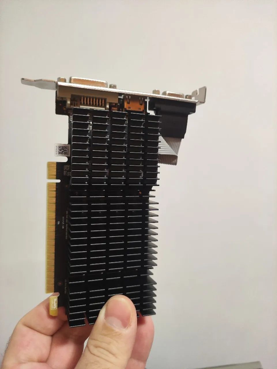 Placa de vídeo GT710 - Foto 2