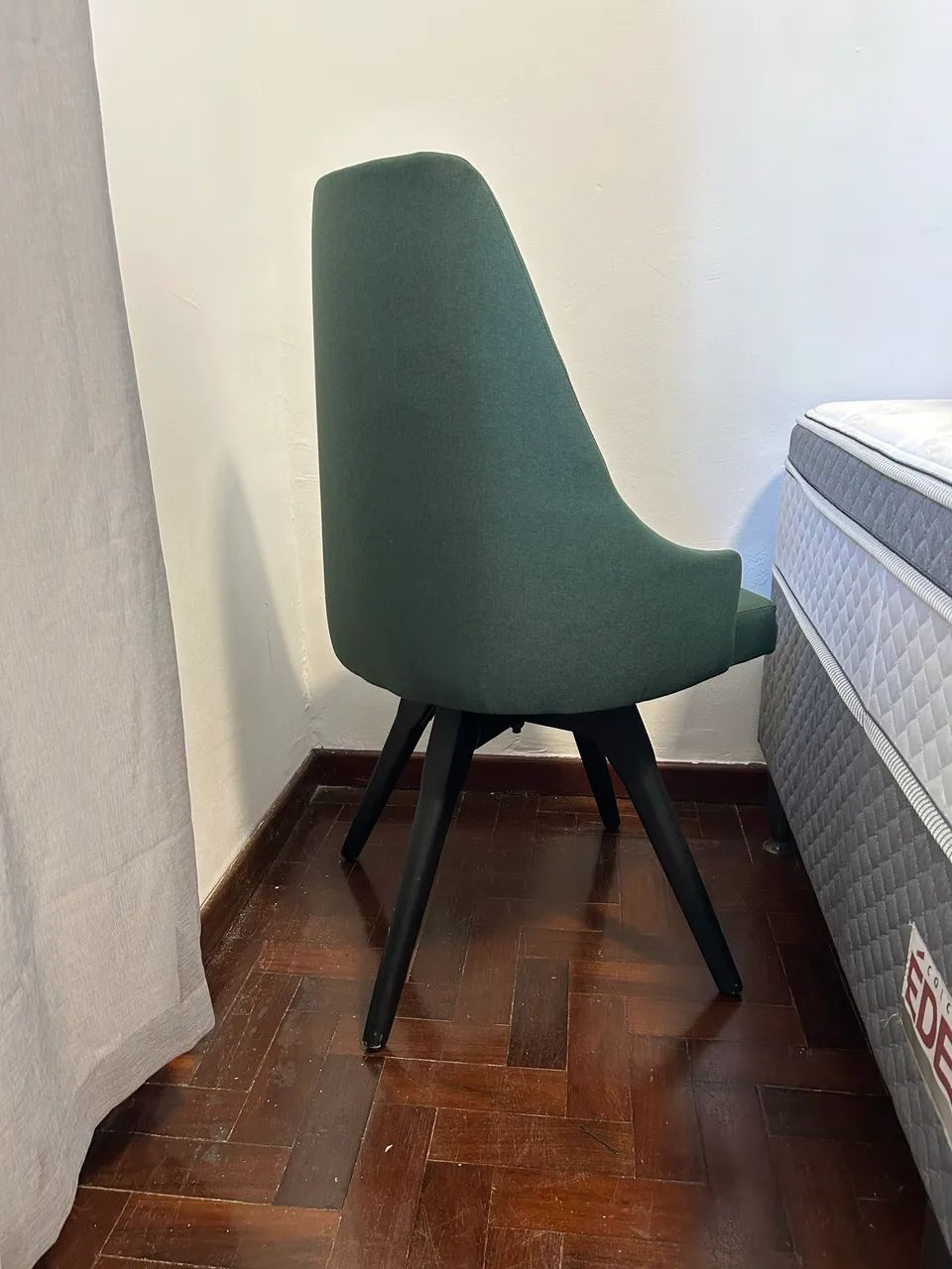 Cadeira/poltrona giratória 