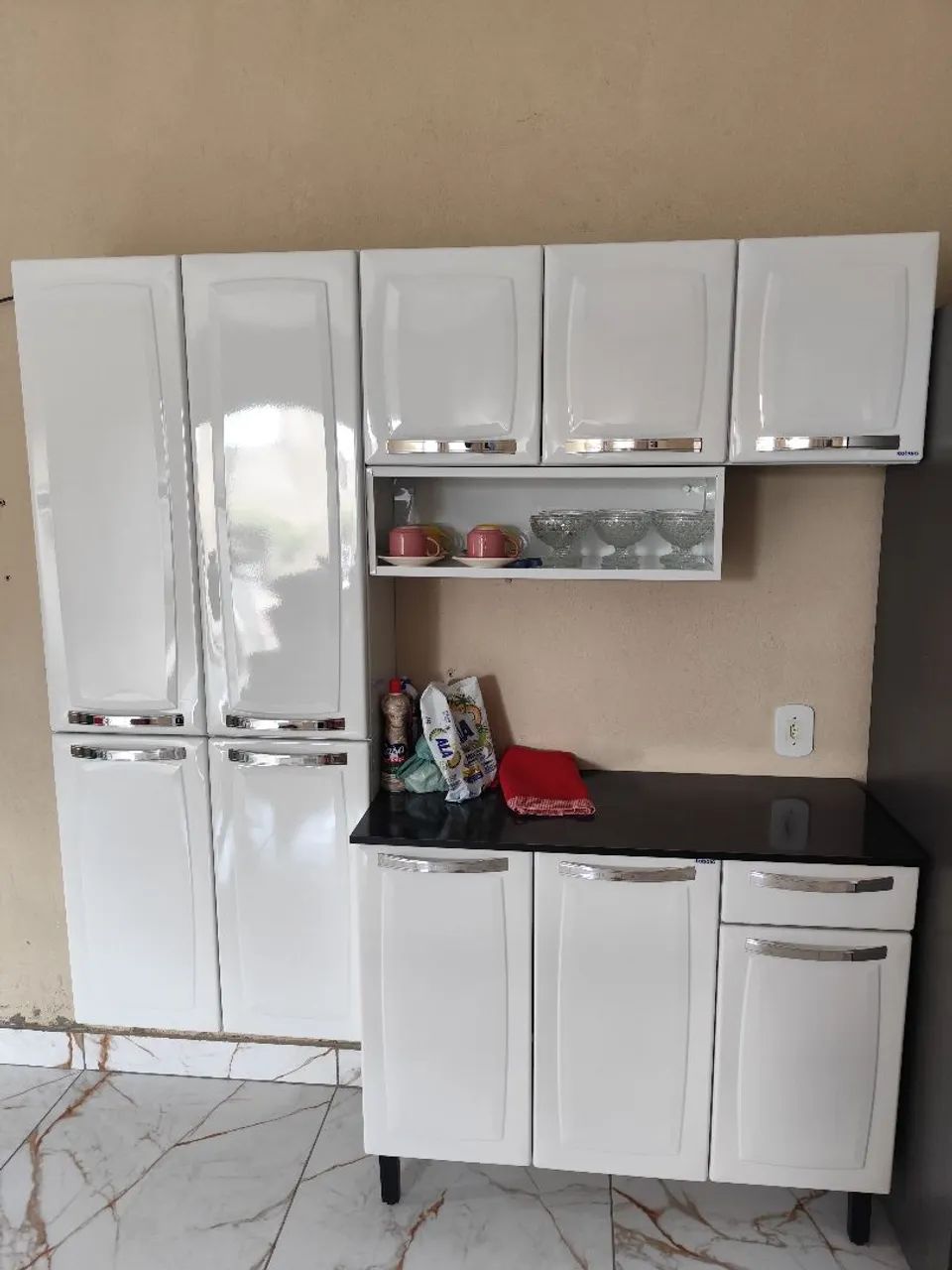 Vende-se armário 