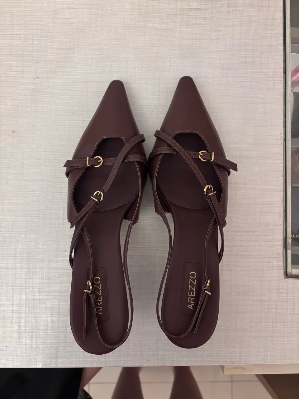 Scarpin Arezzo Marrom Slingback - Foto 2