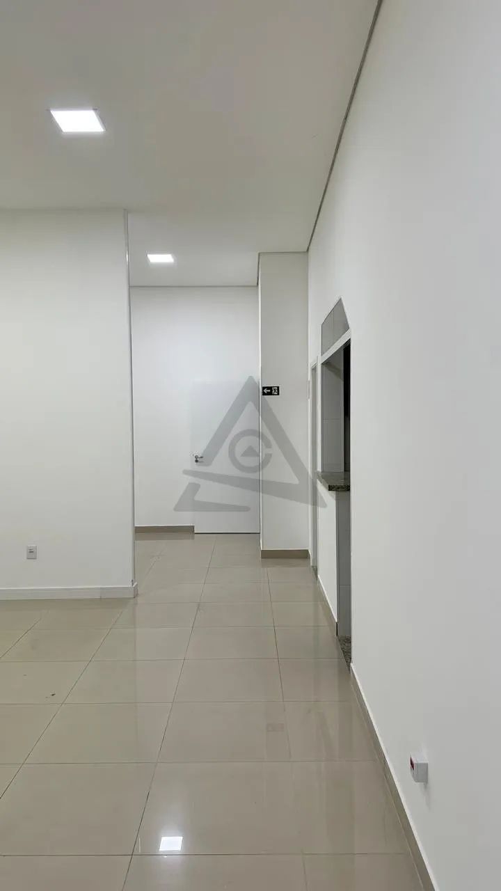 Salão para alugar em Campinas, Cambuí, com 320 m² - Foto 4