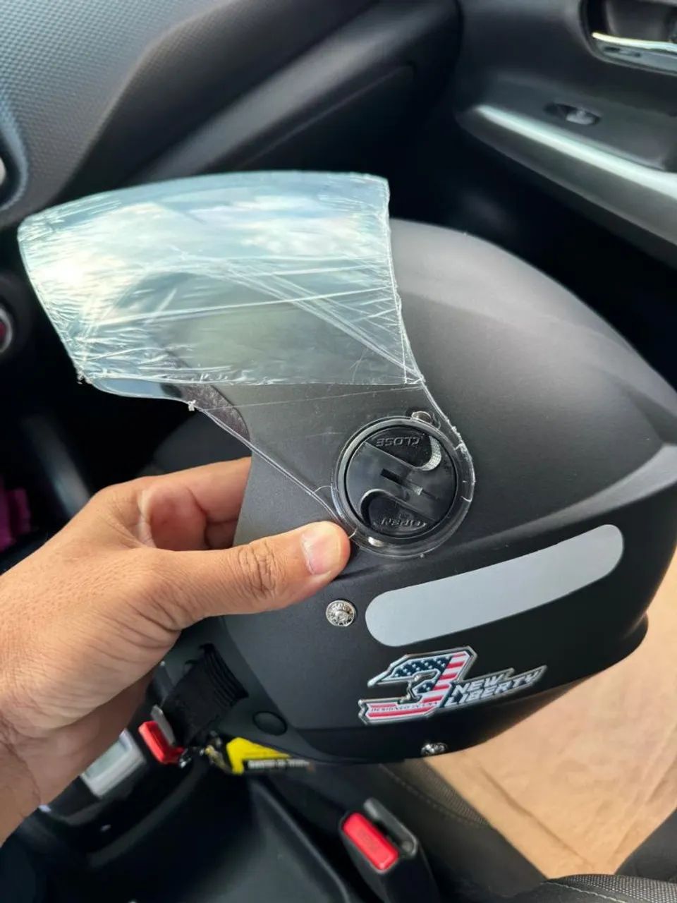 Capacete novo - Foto 4