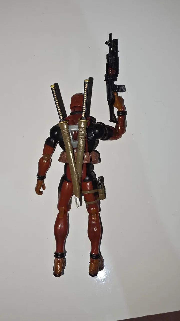 DEADPOOL MARVEL LEGENDS BOOTLEG - Foto 2