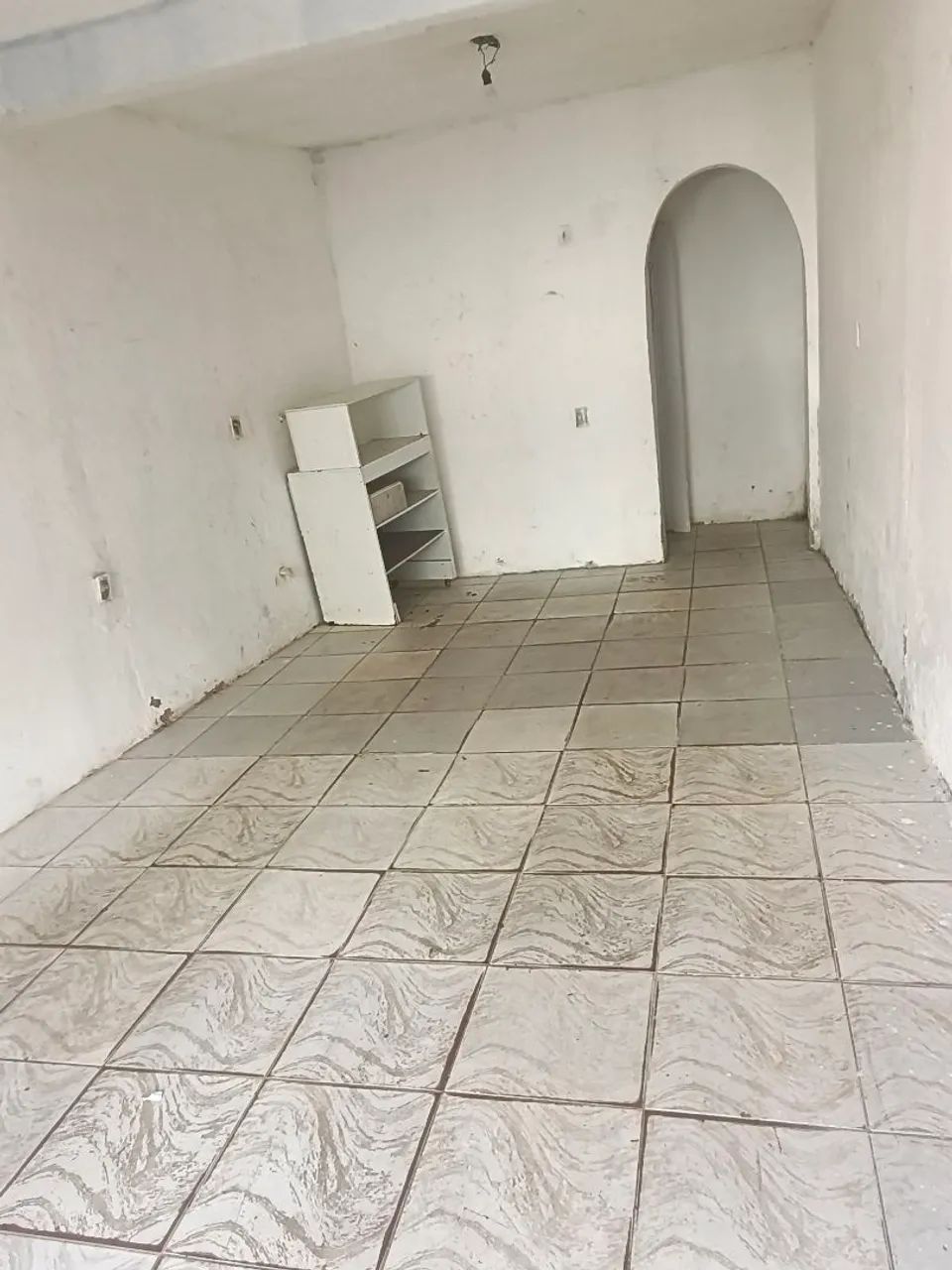 Aluga-se ponto comercial  - Foto 2