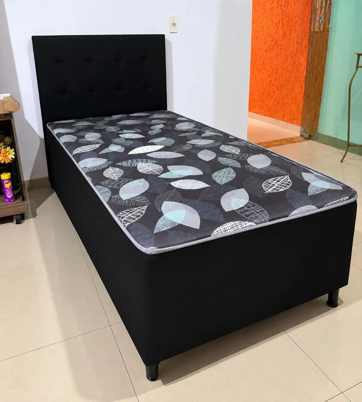SOLTEIRO Cama Box