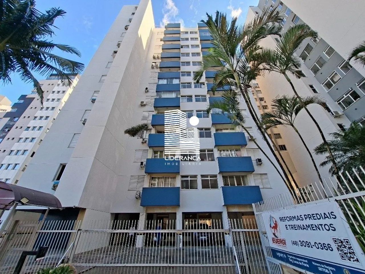 APARTAMENTO DE 01 DORMITÓRIO NO CENTRO