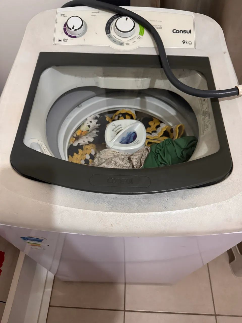 Vendo máquina de lavar com pequenos defeitos  - Foto 2