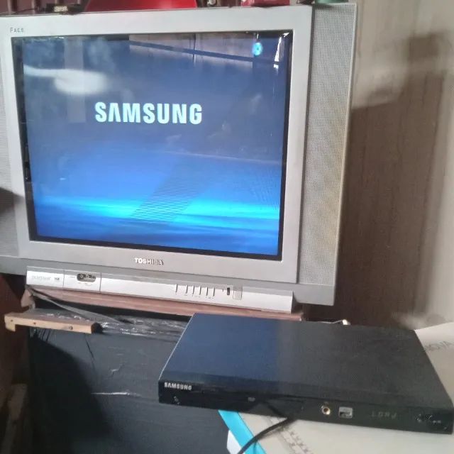 TV 29 com DVD Karaoke