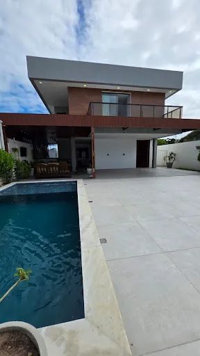 Casa de 280m2 com 5 Suítes, Toda Projetada e Área de Lazer - Foto 2