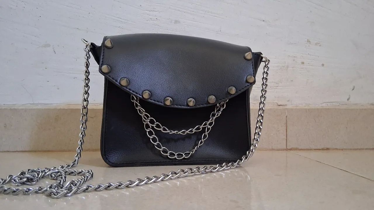 Vendo bolsa de ombro 