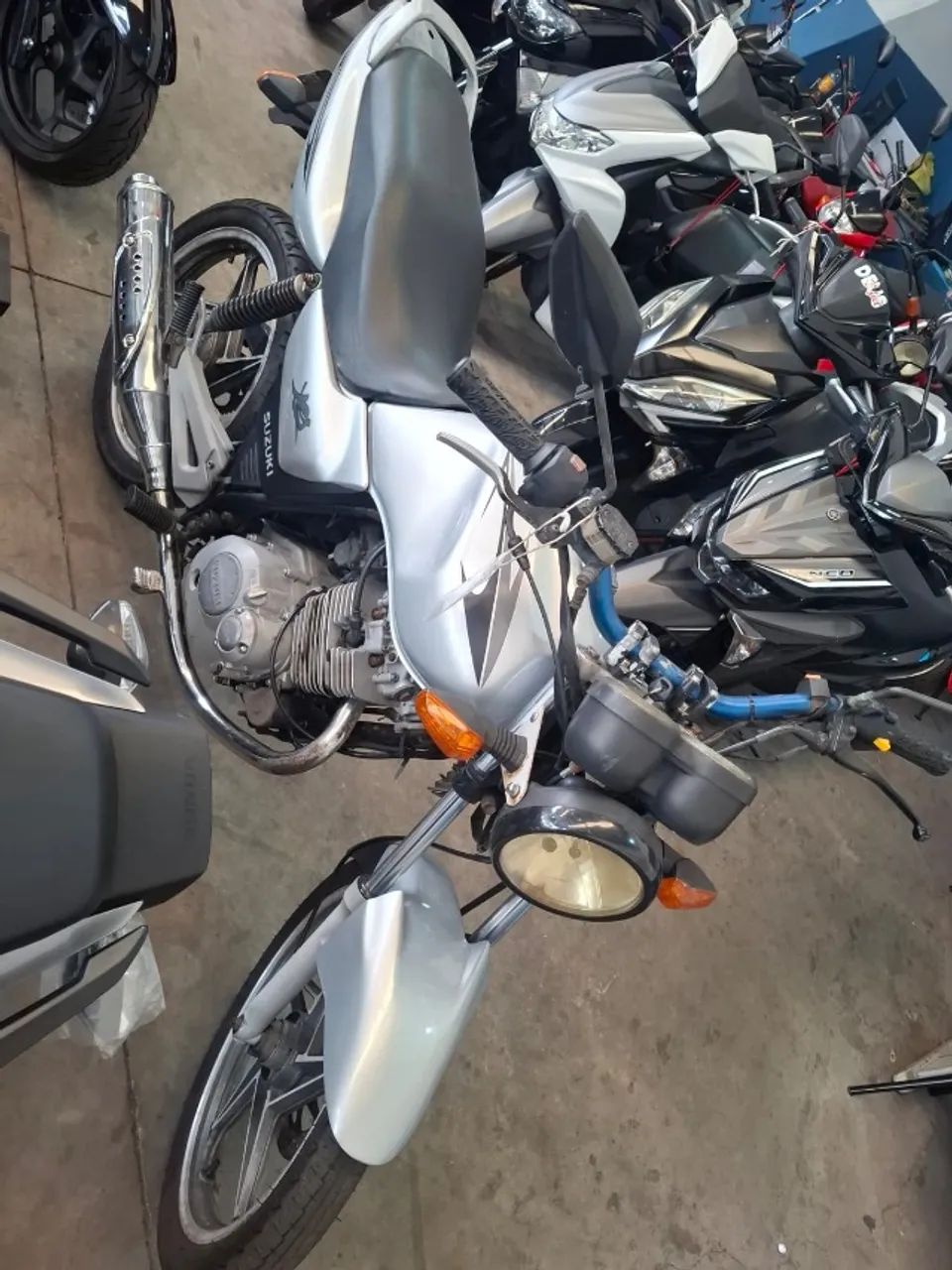 Suzuki intruder 2008