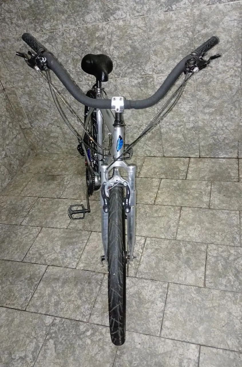 Bicicleta em Alumínio , Aro 26  - Foto 3