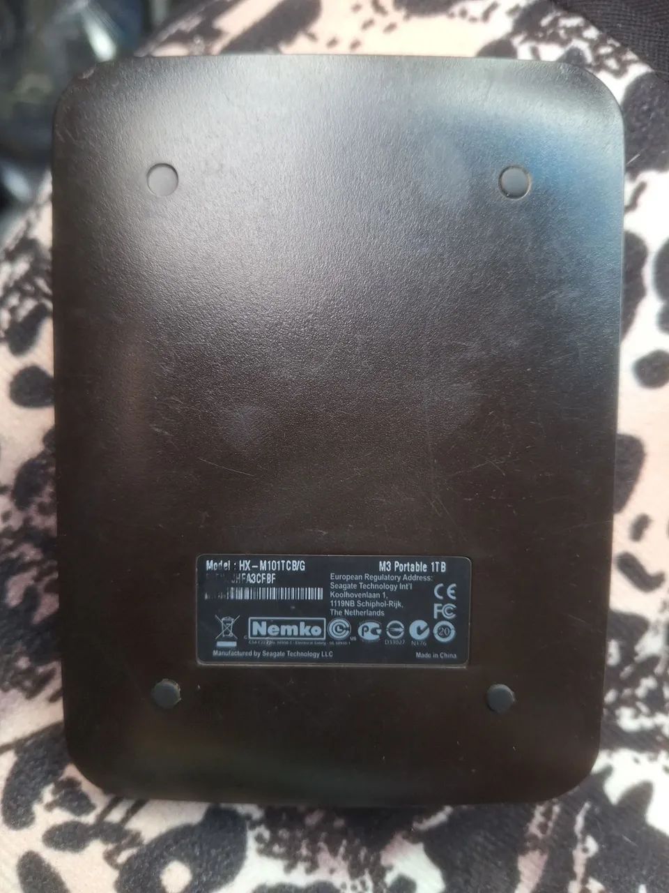 HD externo 1T com Cabo - Foto 3