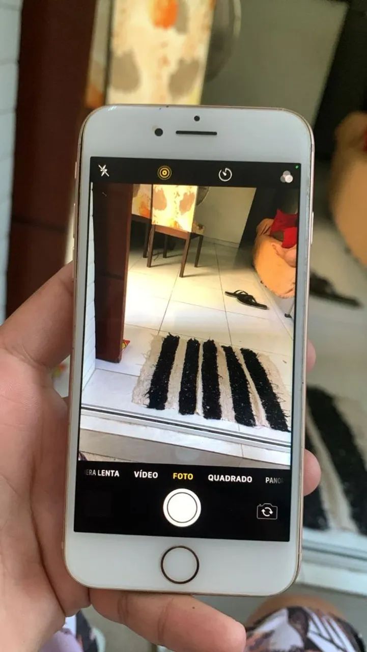 iPhone 8 64GB Dourado | Bateria 100% | Touch ID OK - Celulares e