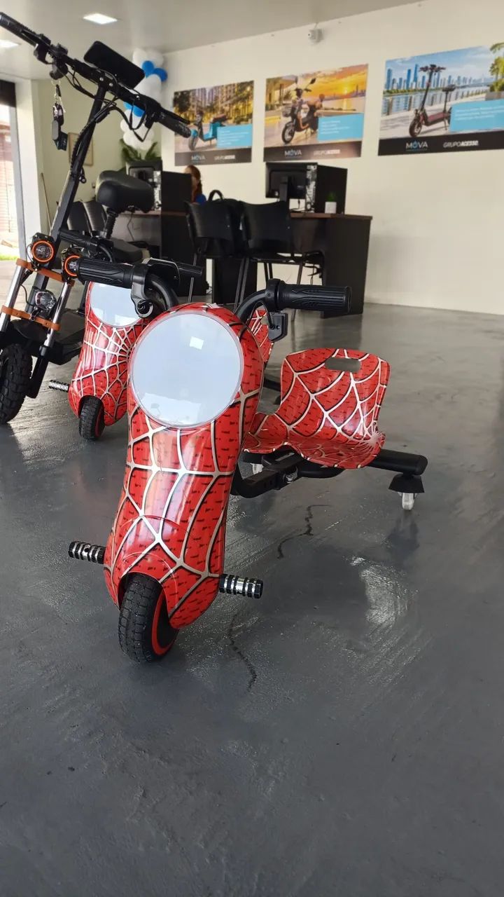 Triciculo infantil Elétrico 