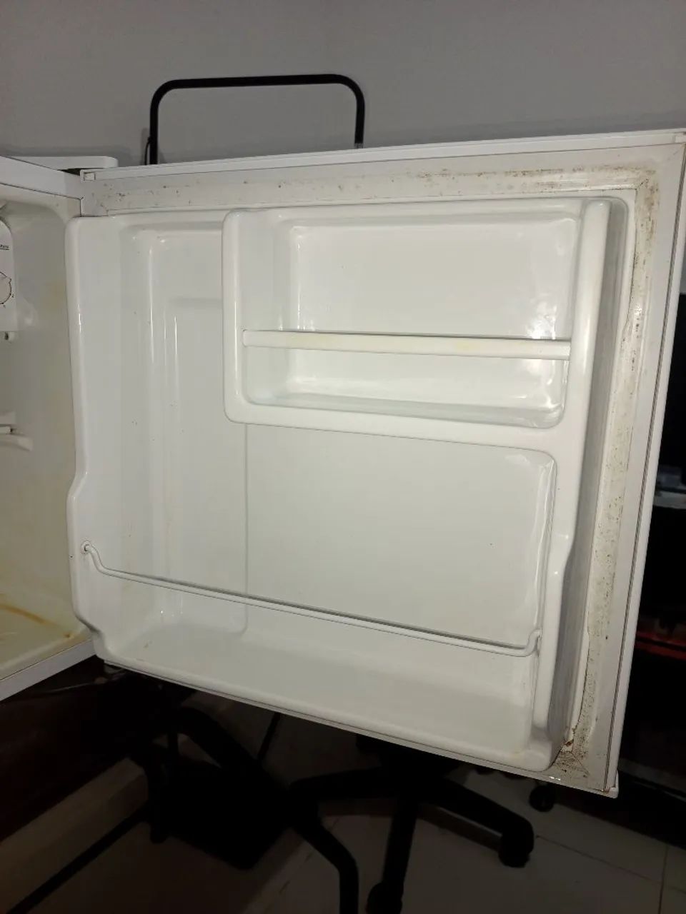 Frigobar Midea De 45L - Foto 5
