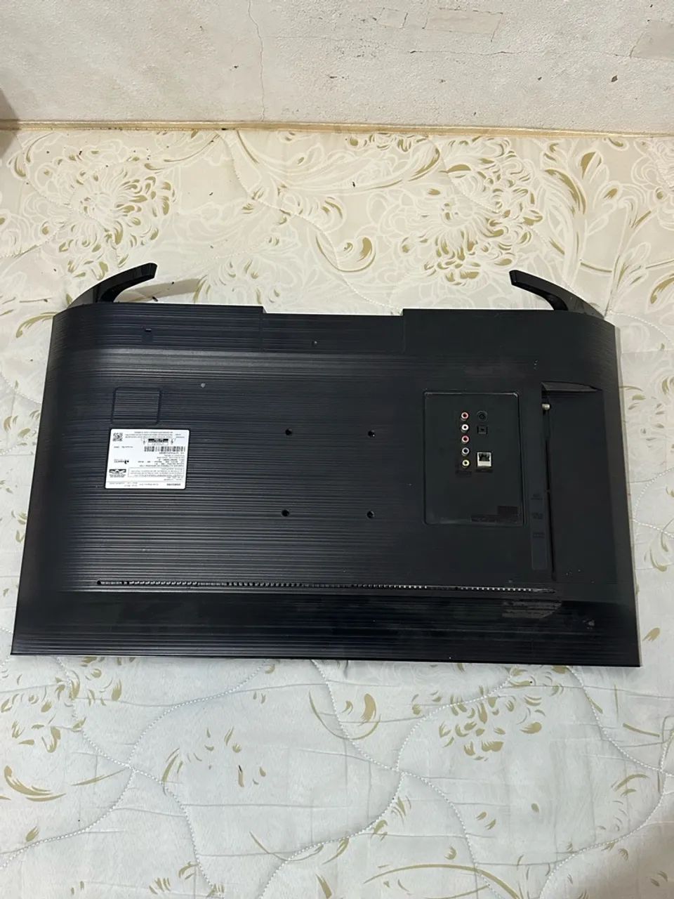 vende-se tv samsung smart 32 polegadas  - Foto 5
