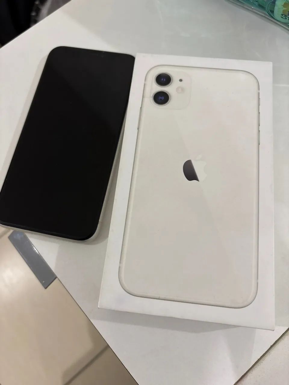 Vendo IPhone 11 - Foto 4