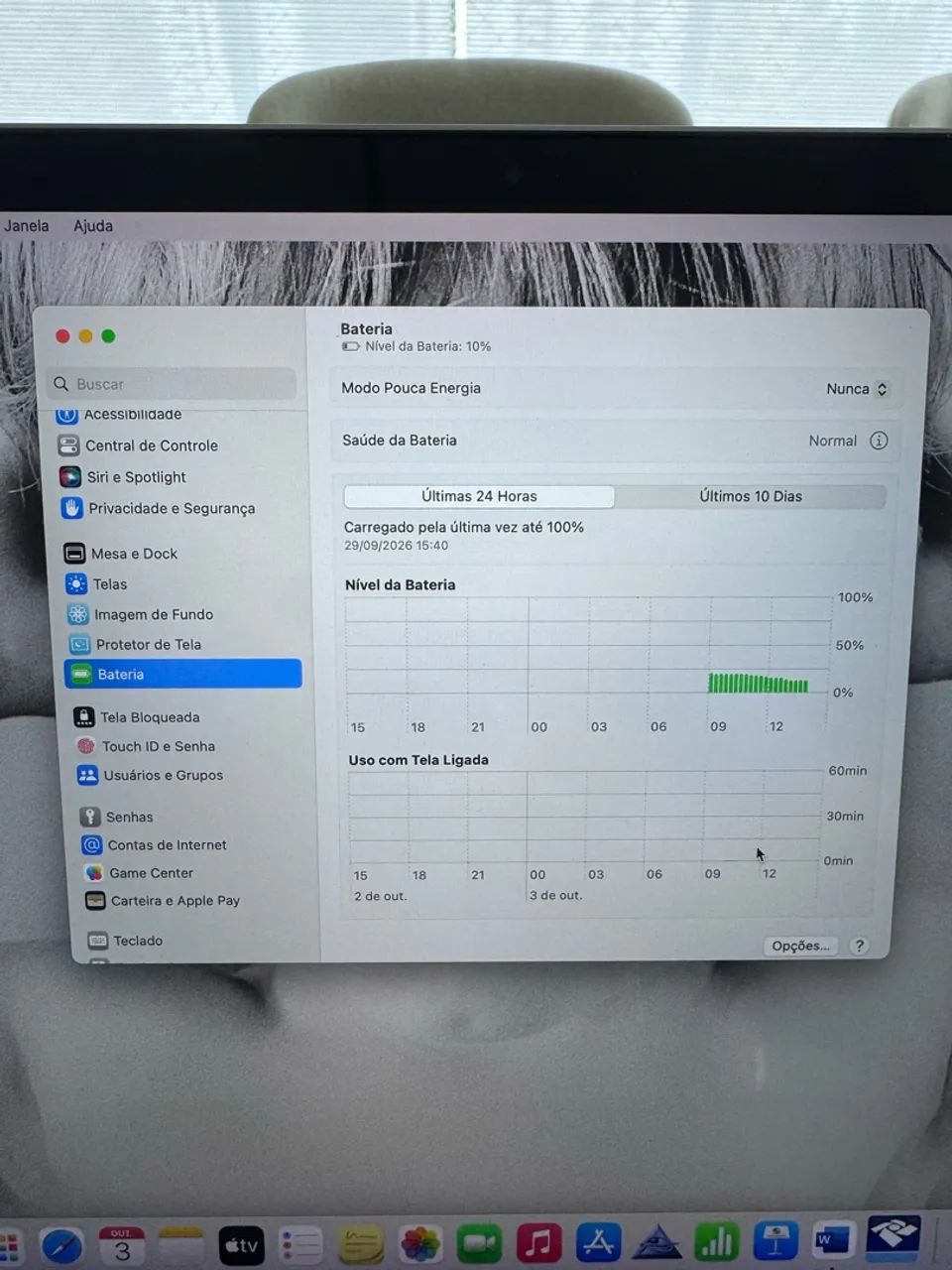 MacBook Pro Touch Bar 15.6 2017 - Foto 4